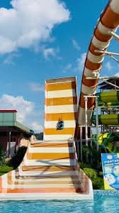 WATER SLIDES FOR ADULTS AND KIDS 1